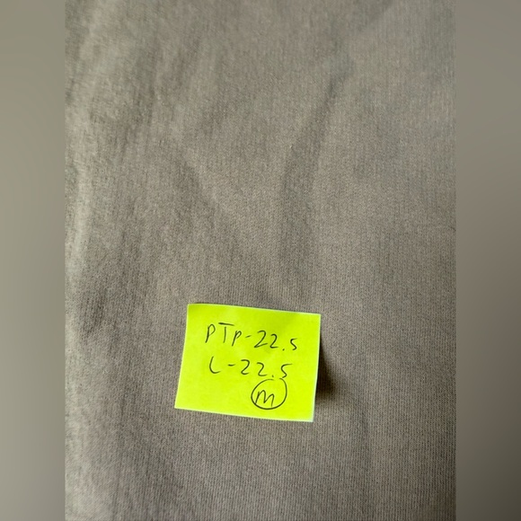 VTG Disney Winnie The Pooh Bear Sweatshirt Crewneck Graphic Beige Tan Size M - Picture 9 of 11